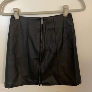 Timeless leather zip up mini skirt